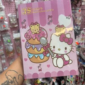 Hello Kitty Eyeshadow Palette
